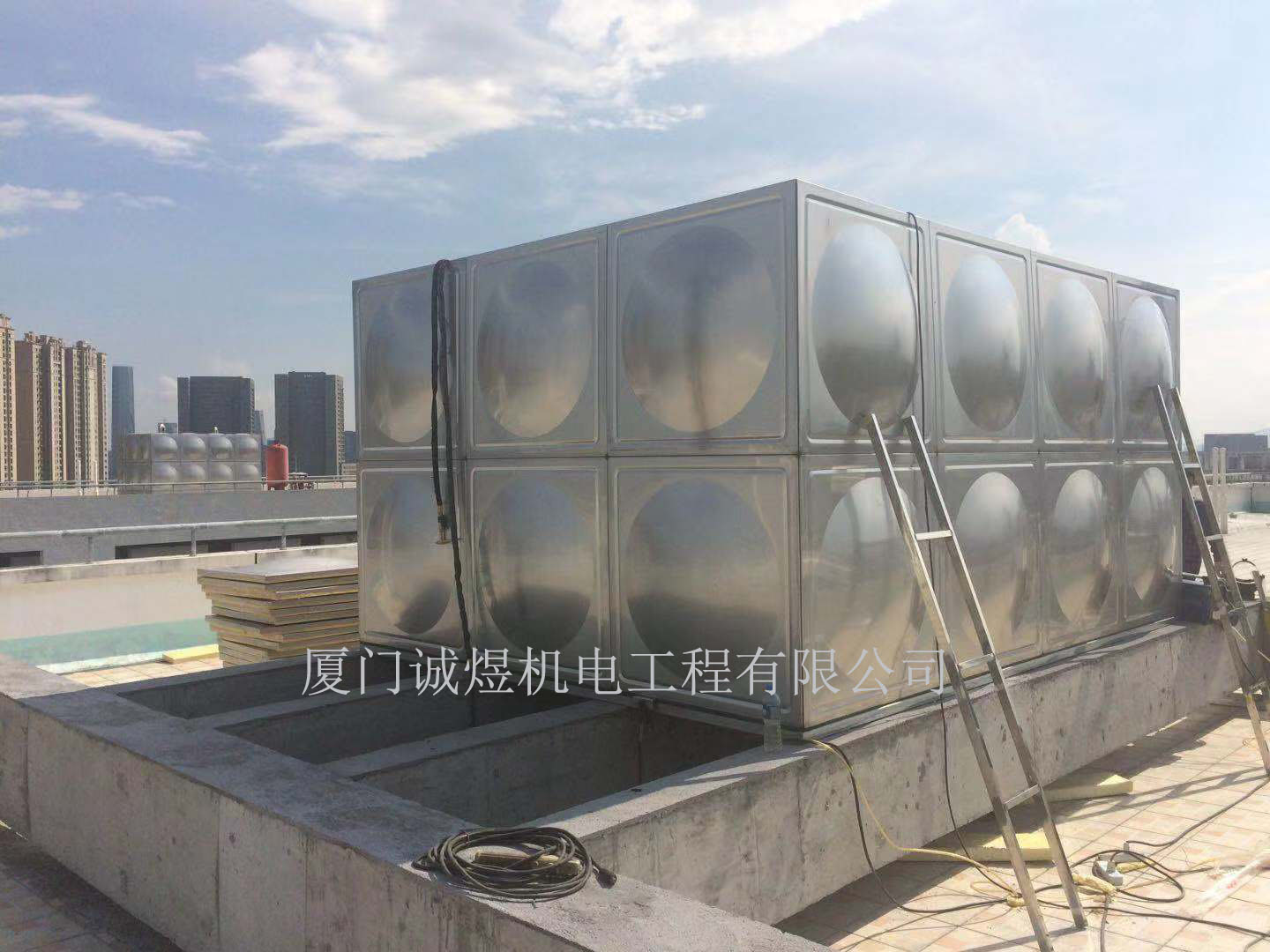 1567674412116973.jpg 軟件學(xué)院11.jpg